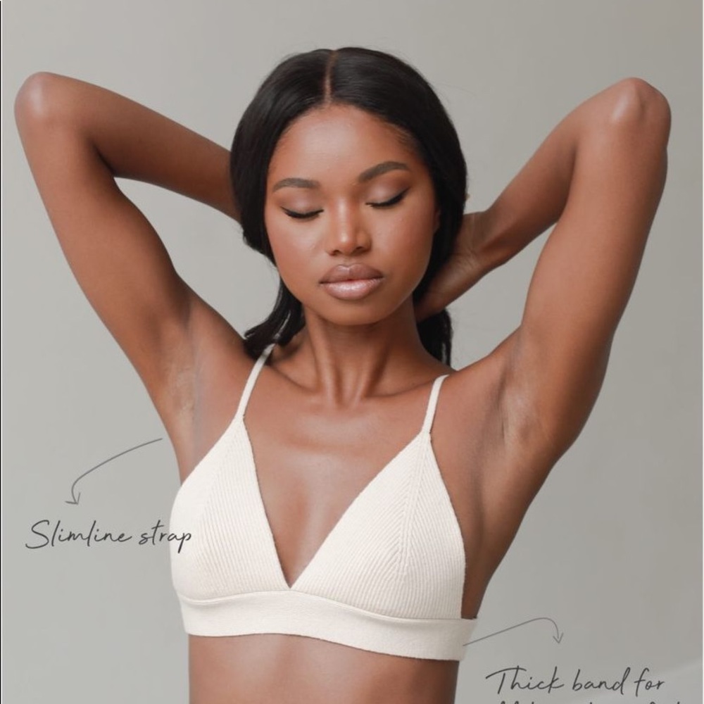 XLE Classic Ribbed Bralette